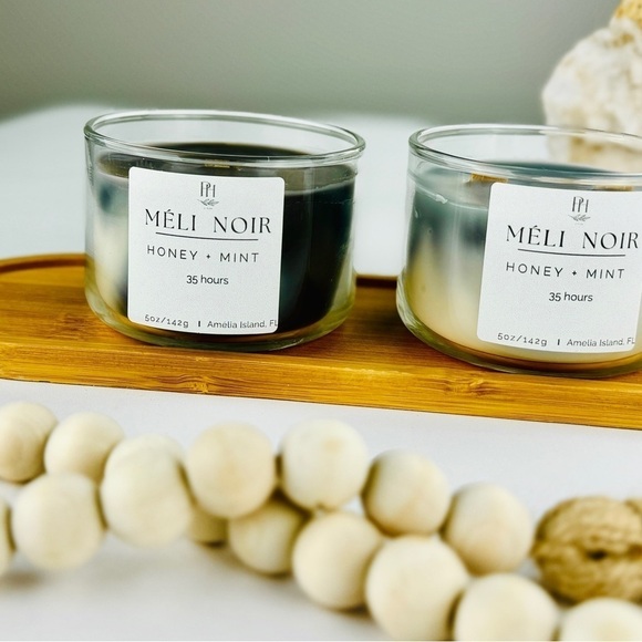 Méli Noir Candle- with notes of Honeysuckle Mint 9oz - Picture 8 of 12